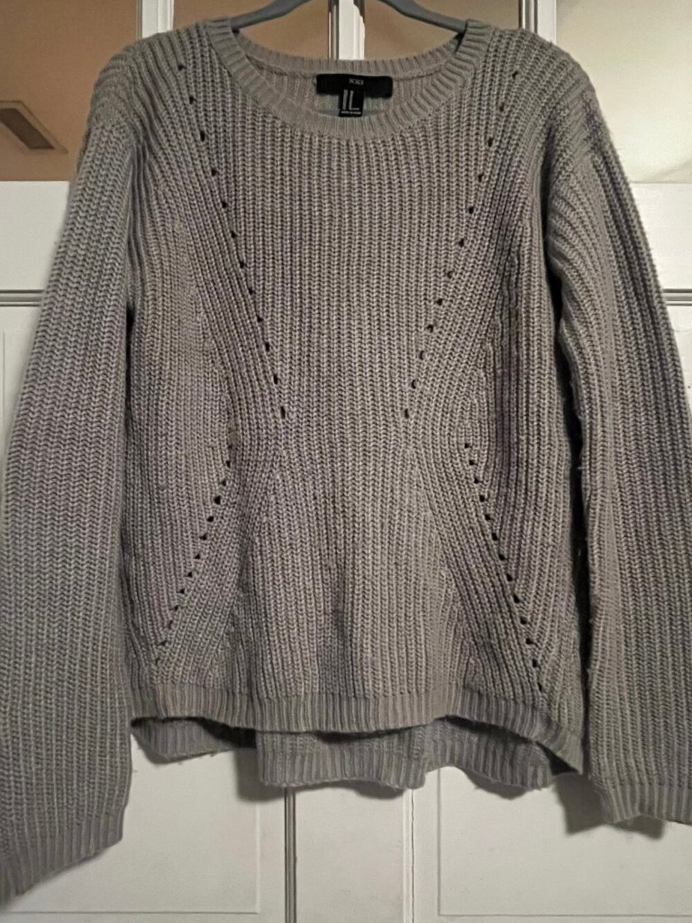 XXI Forever 21 Gray Pointelle Ribbed Knit Pullover Sweater - Size M